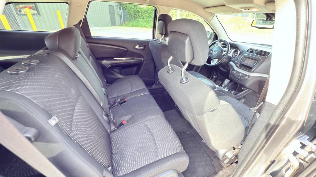 2012 Dodge Journey SXT - Photo 15