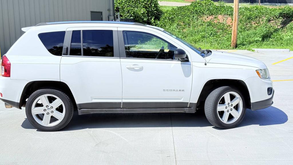 2011 Jeep Compass Limited - Photo 26