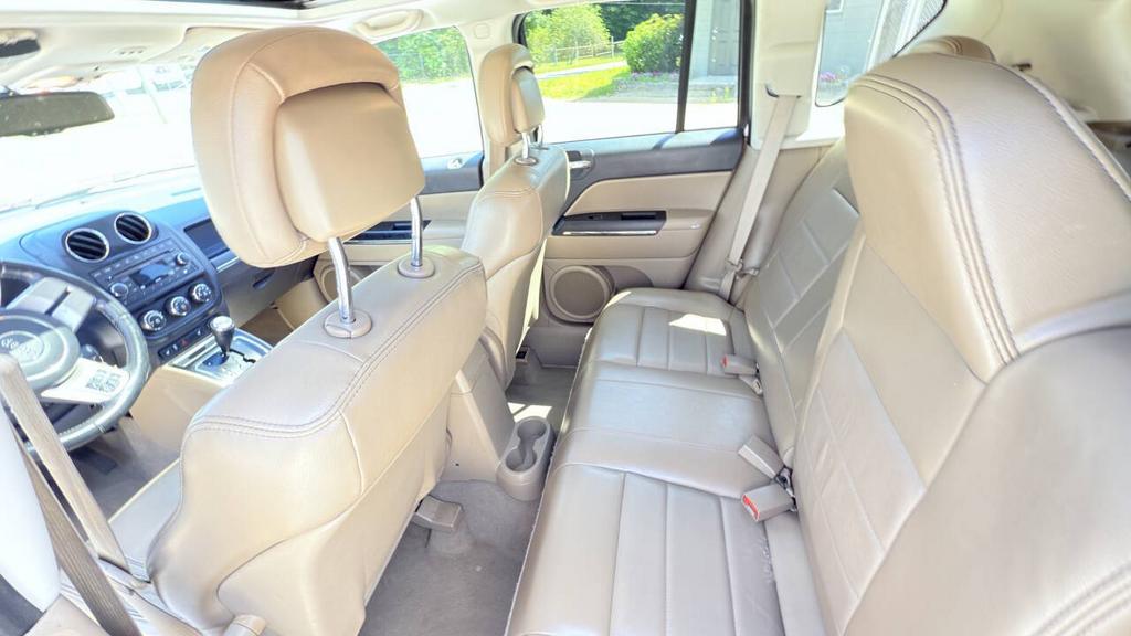 2011 Jeep Compass Limited - Photo 19