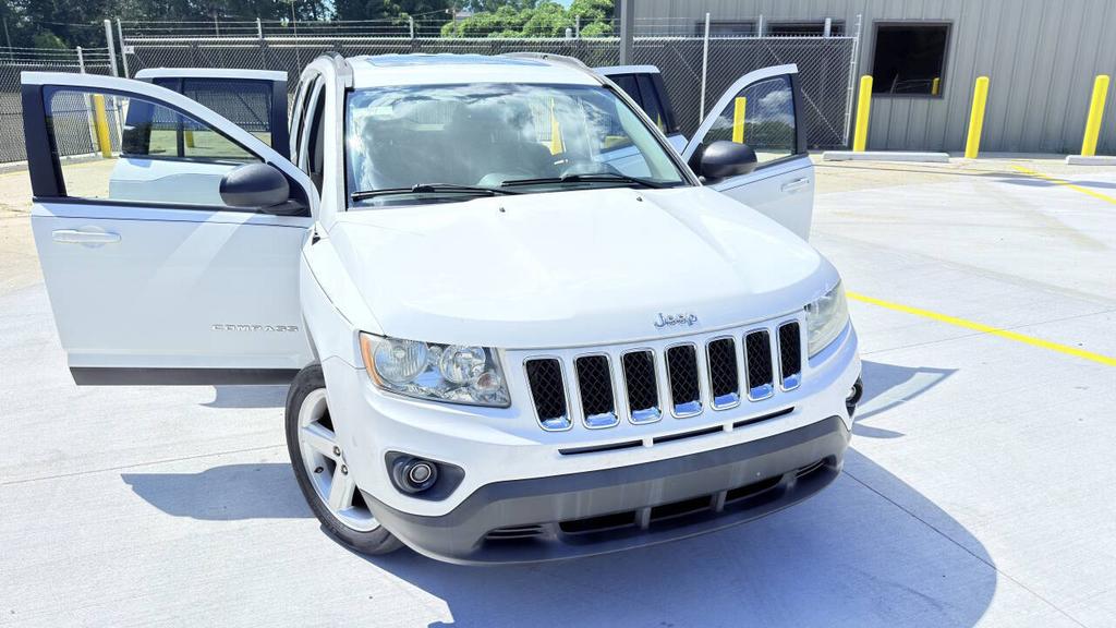 2011 Jeep Compass Limited - Photo 10