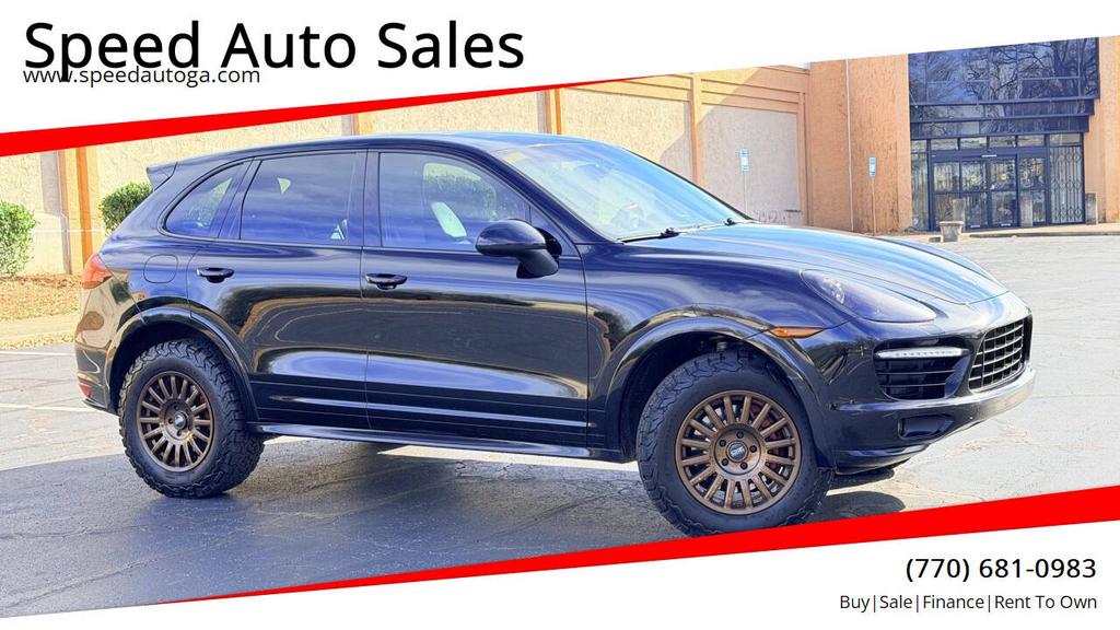 2013 Porsche Cayenne GTS's photo