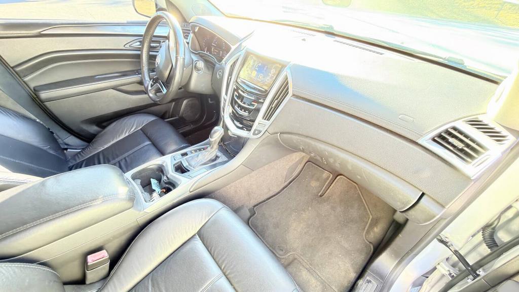 2014 Cadillac SRX Base - Photo 14