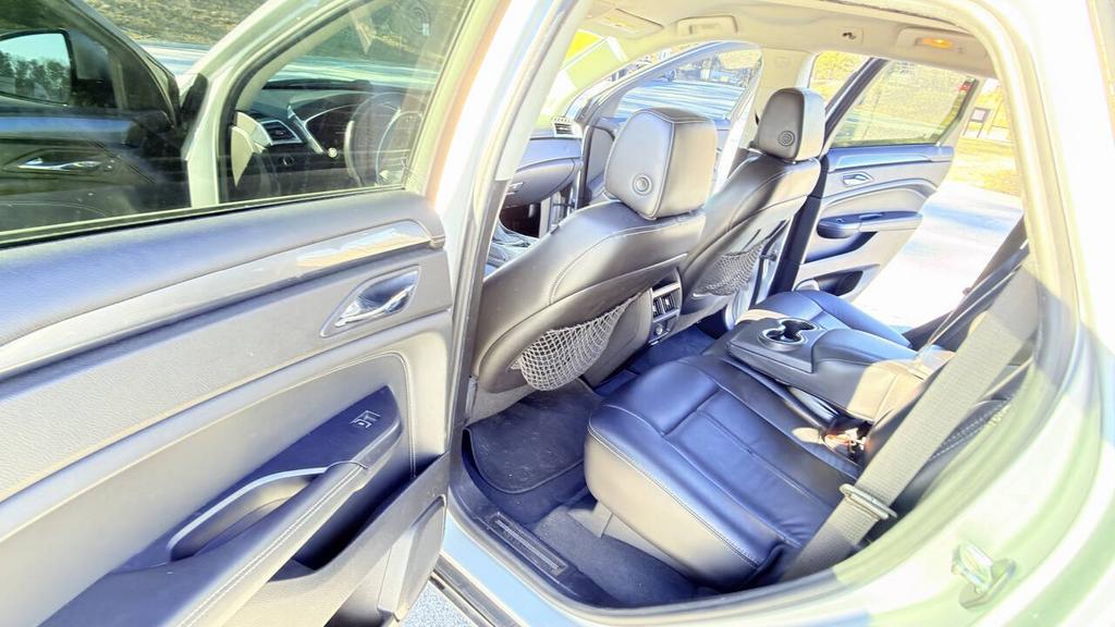 2014 Cadillac SRX Base - Photo 11