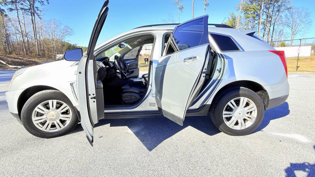 2014 Cadillac SRX Base - Photo 9