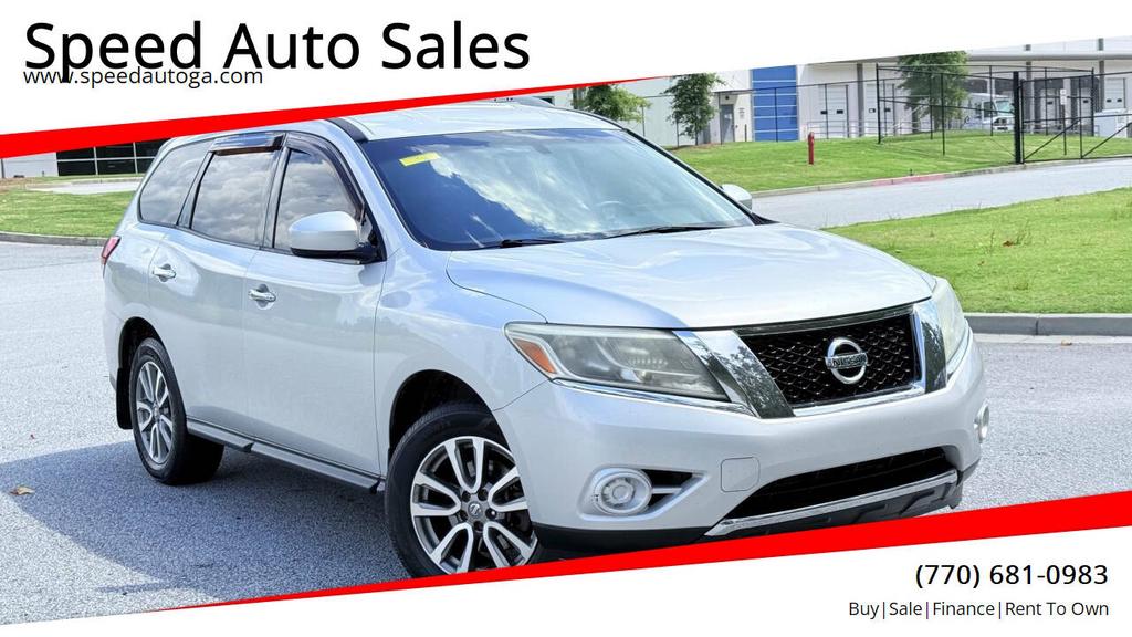 2013 Nissan Pathfinder Platinum 2WD's photo
