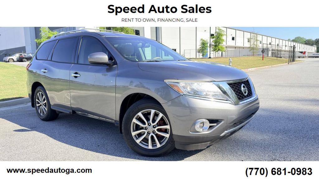 2015 Nissan Pathfinder SL 2WD's photo