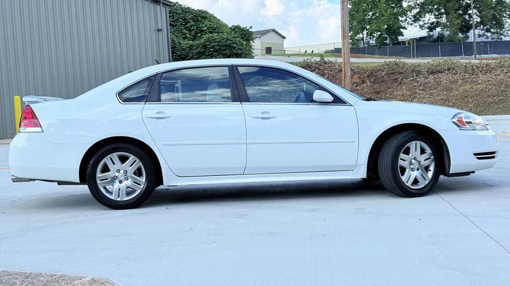 2012 Chevrolet Impala LT - Photo 17