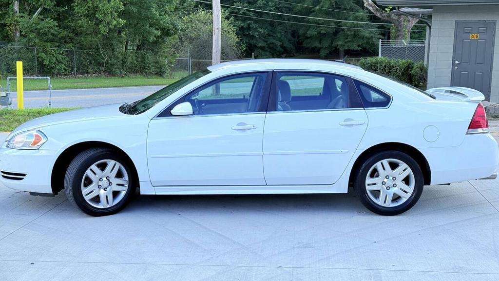 2012 Chevrolet Impala LT - Photo 22