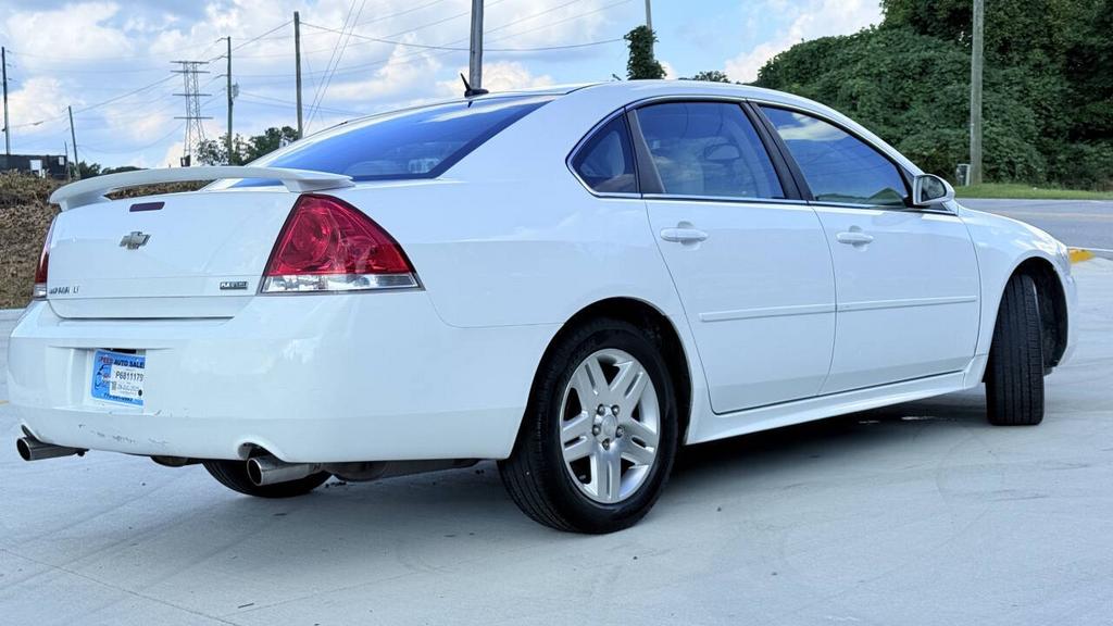 2012 Chevrolet Impala LT - Photo 18